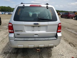 2010 Ford Escape XLS with VIN 1FMCU0C70AKB52226, listed as a Copart auction lot 58241455 with 237,785 mi miles and Salvage title. Bid and sale history available at DreamBid. Image 6.