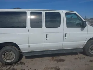2014 Ford Econoline Passenger XL with VIN 1FBNE3BL2EDB06549, listed as a IAAI auction lot 41599964 with 197,921 mi miles. Bid and sale history available at carsss.com. Image 13.