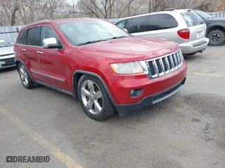 2011 Jeep Grand Cherokee Overland with VIN 1J4RR6GT6BC605300, listed as a IAAI auction lot 41504528 with 204,412 mi miles. Bid and sale history available at carsss.com. Image 1.