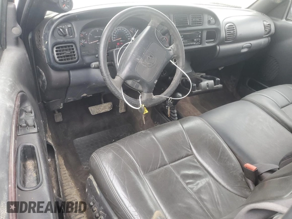 2000 Dodge 2500 with VIN 3B7KF2362YG132087, listed as a Copart auction lot 48668925 with 358,326 mi miles and Salvage title. Bid and sale history available at DreamBid. Image 8.