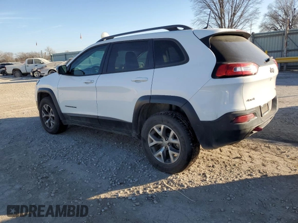 2016 Jeep Cherokee Trailhawk z VIN 1C4PJMBS2GW334801, wystawiony jako Copart lot #87434324 z przebiegiem 92 887 mil mil oraz Szkoda całkowita • Salvage title. Historia ofert i sprzedaży dostępna na DreamBid. Obrazek 2.