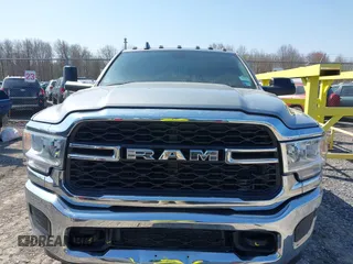 2022 Ram 2500 Tradesman with VIN 3C6UR5CL8NG280660, listed as a IAAI auction lot 42077678 with 84,009 mi miles and . Bid and sale history available at DreamBid. Image 12.