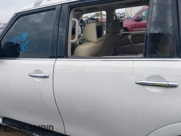 2011 Infiniti QX56 7-passenger with VIN JN8AZ2NF0B9500391, listed as a IAAI auction lot 41001635 with 166,100 mi miles and . Bid and sale history available at DreamBid. Image 14.