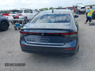 2024 Honda Accord LX z VIN 1HGCY1F21RA015006, wystawiony jako IAAI lot #41733581 z przebiegiem 32 762 mil mil oraz . Historia ofert i sprzedaży dostępna na DreamBid. Obrazek 16.