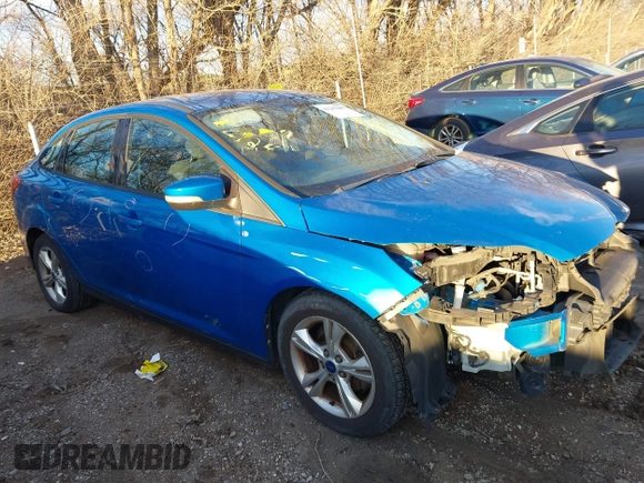 2013 Ford Focus SE with VIN 1FADP3F27DL351375, listed as a IAAI auction lot 41247689 with 141,702 mi miles and . Bid and sale history available at DreamBid. Image 1.