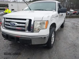 2009 Ford F-150 XL with VIN 1FTPX14V29KC15774, listed as a IAAI auction lot 41542368 with 256,000 mi miles. Bid and sale history available at carsss.com. Image 17.