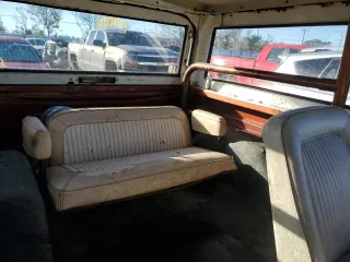1976 Ford Bronco z VIN U15GLB55374, wystawiony jako Copart lot #82228864 z przebiegiem 289 351 mil mil oraz Nie do naprawy • Non repairable. Historia ofert i sprzedaży dostępna na DreamBid. Obrazek 10.