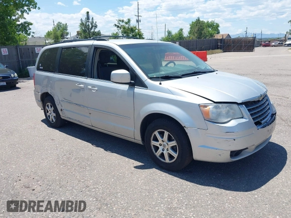 2008 Chrysler Town & Country Touring with VIN 2A8HR54P98R791104, listed as a IAAI auction lot 42485737 with 172,260 mi miles and . Bid and sale history available at DreamBid. Image 1.