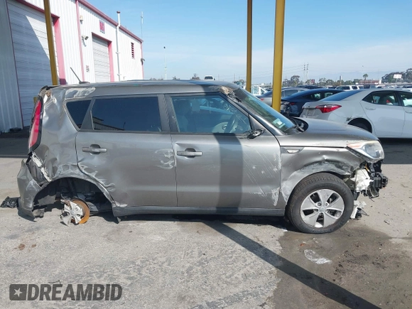2014 Kia Soul with VIN KNDJN2A28E7019749, listed as a IAAI auction lot 41562826 with 65,610 mi miles. Bid and sale history available at carsss.com. Image 14.