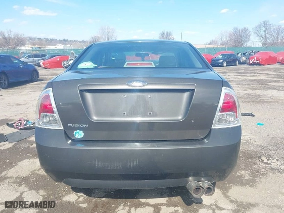 2006 Ford Fusion S with VIN 3FAFP06Z76R206846, listed as a IAAI auction lot 41882634 with 200,612 mi miles. Bid and sale history available at carsss.com. Image 15.