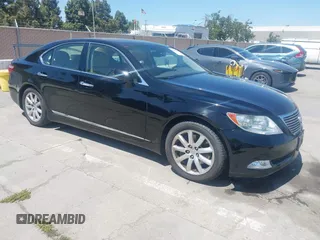 2007 Lexus LS 460 z VIN JTHBL46F475007919, wystawiony jako IAAI lot #42486456 z przebiegiem 174 369 mil mil oraz . Historia ofert i sprzedaży dostępna na DreamBid. Obrazek 1.