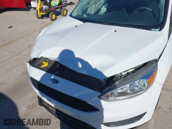 2018 Ford Focus S with VIN 1FADP3E2XJL270495, listed as a IAAI auction lot 41172305 with 47,197 mi miles. Bid and sale history available at carsss.com. Image 6.