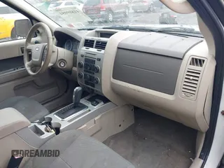 2009 Ford Escape Hybrid with VIN 1FMCU59309KA42631, listed as a IAAI auction lot 41809054 with 140,696 mi miles and . Bid and sale history available at DreamBid. Image 5.