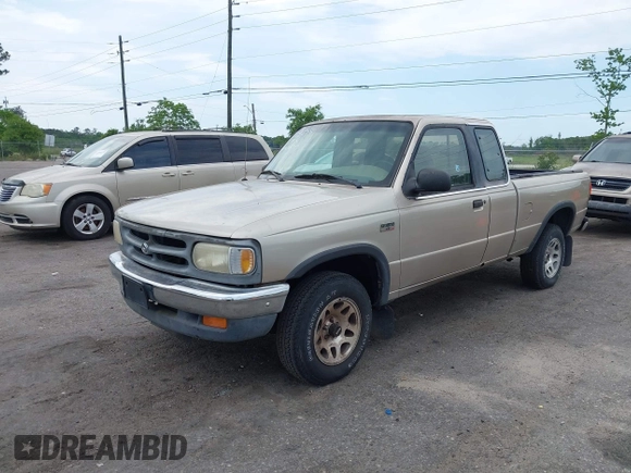 1997 Mazda B-Series Truck LE z VIN 4F4DR17X5VTM29258, wystawiony jako IAAI lot #42205942 z przebiegiem 271 473 mil mil oraz . Historia ofert i sprzedaży dostępna na DreamBid. Obrazek 2.
