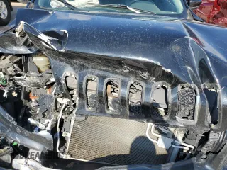 2018 Jeep Cherokee Limited with VIN 1C4PJMDX7JD587009, listed as a Copart auction lot 47013175 with 130,727 mi miles and Salvage Title. Bid and sale history available at carsss.com. Image 12.