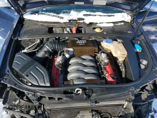 2008 Audi RS 4 z VIN WUADU78E68N902104, wystawiony jako Copart lot #41363035 z przebiegiem 66 961 mil mil oraz Szkody całkowita. Historia ofert i sprzedaży dostępna na DreamBid. Obrazek 11.