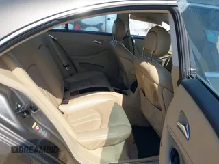 2006 Mercedes-Benz CLS 500 with VIN WDDDJ75XX6A011013, listed as a IAAI auction lot 37291476 with Not provided miles and . Bid and sale history available at DreamBid. Image 8.