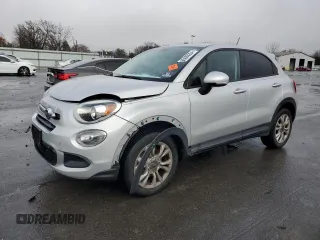 2016 FIAT 500X Easy z VIN ZFBCFYBT3GP506945, wystawiony jako Copart lot #85000264 z przebiegiem 91 900 mil mil oraz Szkoda całkowita • Salvage title. Historia ofert i sprzedaży dostępna na DreamBid. Obrazek 1.