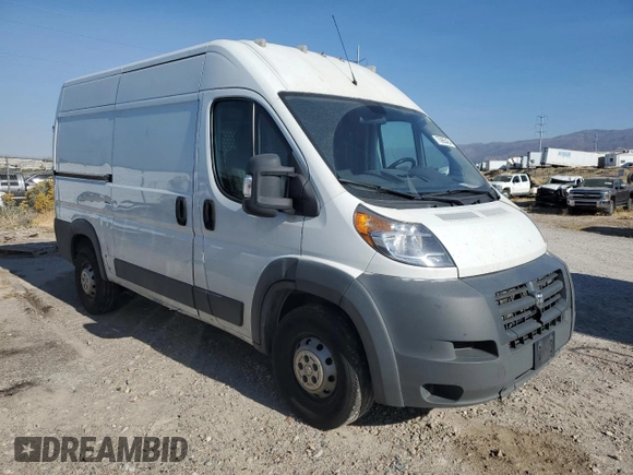 2014 Ram ProMaster Cargo with VIN 3C6TRVCG8EE107716, listed as a Copart auction lot 75965424 with 303,018 mi miles and Clean Title. Bid and sale history available at carsss.com. Image 4.