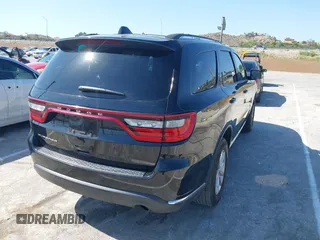 2023 Dodge Durango SXT z VIN 1C4RDHAG5PC630207, wystawiony jako IAAI lot #42290357 z przebiegiem 53 591 mil mil oraz . Historia ofert i sprzedaży dostępna na DreamBid. Obrazek 4.