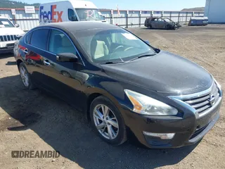 2013 Nissan Altima SV with VIN 1N4AL3APXDN424227, listed as a IAAI auction lot 42666796 with 127,574 mi miles and . Bid and sale history available at DreamBid. Image 1.