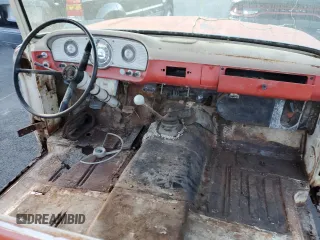 1963 Ford F-250 z VIN F25CR381471, wystawiony jako Copart lot #83724854 z przebiegiem 27 096 mil mil oraz Szkoda całkowita • Salvage title. Historia ofert i sprzedaży dostępna na DreamBid. Obrazek 8.