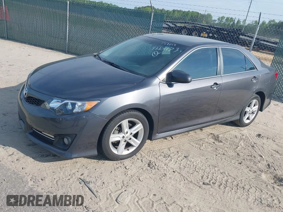 2014 Toyota Camry L with VIN 4T1BF1FK5EU744839, listed as a IAAI auction lot 42101173 with 255,137 mi miles. Bid and sale history available at carsss.com. Image 2.
