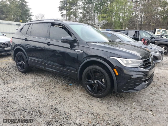 2023 Volkswagen Tiguan SE R-Line Black with VIN 3VVCB7AX2PM115333, listed as a Copart auction lot 48322895 with 45,278 mi miles and Clean Title. Bid and sale history available at carsss.com. Image 4.