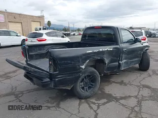 2004 Dodge Dakota with VIN 1D7FL16K64S578877, listed as a IAAI auction lot 41568126 with 93,657 mi miles. Bid and sale history available at carsss.com. Image 4.