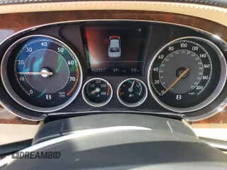 2014 Bentley Flying Spur z VIN SCBEC9ZA2EC095912, wystawiony jako Copart lot #51672955 z przebiegiem 42 555 mil mil oraz Szkoda całkowita • Salvage title. Historia ofert i sprzedaży dostępna na DreamBid. Obrazek 9.