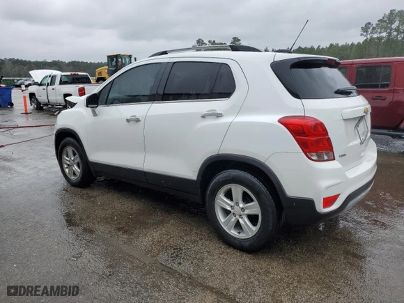 2020 Chevrolet Trax LT with VIN KL7CJLSB4LB040971, listed as a Copart auction lot 45732625 with 117,281 mi miles and Salvage Title. Bid and sale history available at carsss.com. Image 2.