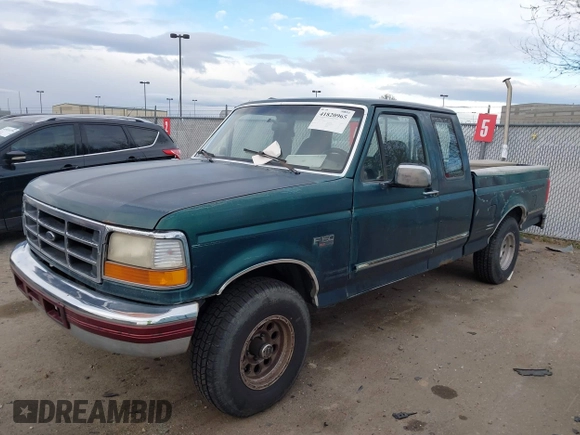 1993 Ford F-150 with VIN 1FTEX14N7PKB77883, listed as a IAAI auction lot 41820965 with 258,043 mi miles. Bid and sale history available at carsss.com. Image 2.