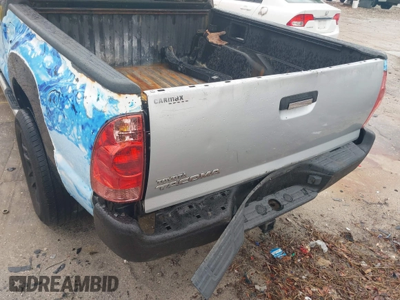 2007 Toyota Tacoma PreRunner with VIN 3TMJU62N77M034559, listed as a IAAI auction lot 42245600 with 219,251 mi miles and . Bid and sale history available at DreamBid. Image 6.
