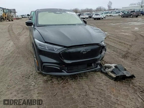 2024 Ford Mustang Mach-E Premium z VIN 3FMTK3SU3RMA04185, wystawiony jako Copart lot #46945065 z przebiegiem 18 781 mil mil oraz Szkoda całkowita • Salvage title. Historia ofert i sprzedaży dostępna na DreamBid. Obrazek 11.