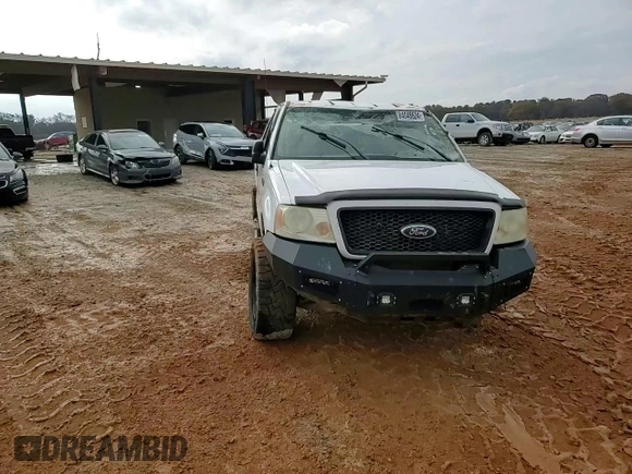2004 Ford F-150 XLT with VIN 1FTRW14W94KC91103, listed as a Copart auction lot 84048624 with 214,282 mi miles and Salvage Title. Bid and sale history available at carsss.com. Image 11.