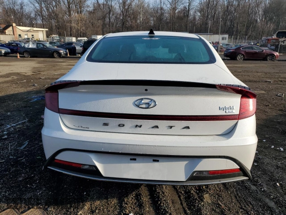 2022 Hyundai Sonata Hybrid Blue with VIN KMHL24JJ6NA038075, listed as a Copart auction lot 86446664 with 18,836 mi miles and Salvage Title. Bid and sale history available at carsss.com. Image 6.