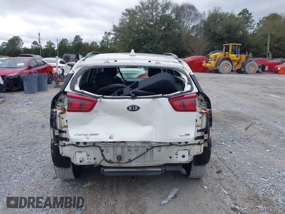 2017 Kia Niro Touring Launch Edition with VIN KNDCC3LC6H5055398, listed as a IAAI auction lot 41654328 with 172,314 mi miles. Bid and sale history available at carsss.com. Image 17.