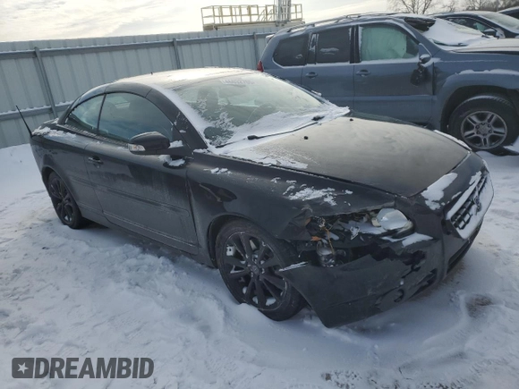 2010 Volvo C70 with VIN YV1672MC9AJ091846, listed as a Copart auction lot 46032705 with 164,663 mi miles and Salvage Title. Bid and sale history available at carsss.com. Image 4.