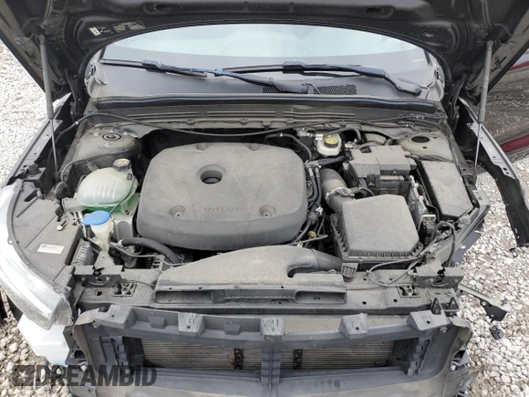 2021 Volvo XC40 R-Design with VIN YV4162UM0M2424488, listed as a Copart auction lot 51258465 with 39,270 mi miles and Salvage Title. Bid and sale history available at carsss.com. Image 12.