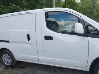 2021 Nissan NV200 S z VIN 3N6CM0KN8MK705506, wystawiony jako IAAI lot #42333968 z przebiegiem 17 663 mil mil oraz . Historia ofert i sprzedaży dostępna na DreamBid. Obrazek 13.