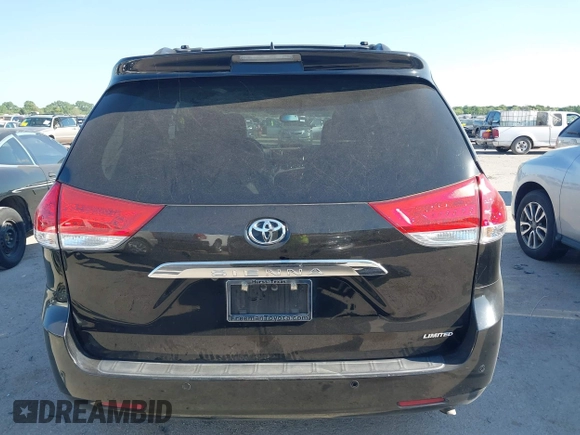2013 Toyota Sienna XLE AAS with VIN 5TDYK3DC0DS293680, listed as a IAAI auction lot 42033734 with 136,171 mi miles and . Bid and sale history available at carsss.com. Image 17.