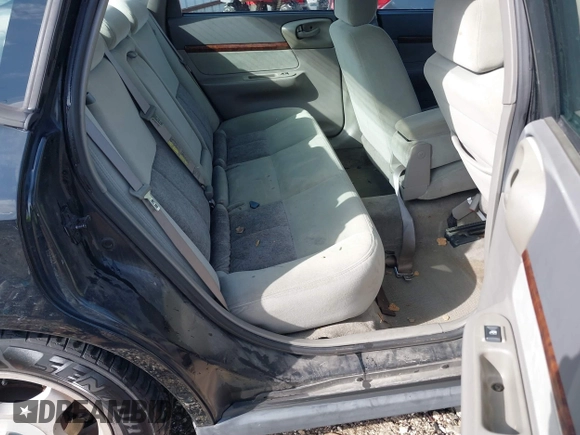 2004 Chevrolet Impala with VIN 2G1WF52E349136173, listed as a IAAI auction lot 41572743 with 163,280 mi miles. Bid and sale history available at carsss.com. Image 8.