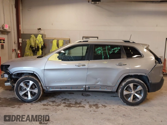 2020 Jeep Cherokee Limited with VIN 1C4PJMDX7LD595128, listed as a IAAI auction lot 41628564 with 79,207 mi miles. Bid and sale history available at carsss.com. Image 14.
