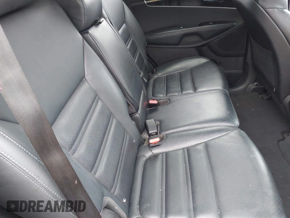 2016 Kia Sorento EX with VIN 5XYPHDA53GG171158, listed as a IAAI auction lot 42014017 with 219,595 mi miles. Bid and sale history available at carsss.com. Image 8.