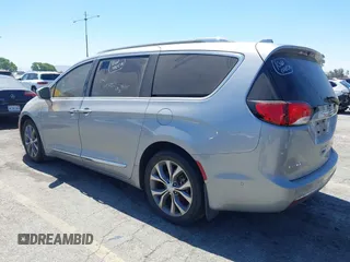 2020 Chrysler Pacifica Limited с VIN 2C4RC1GG1LR184429, выставлен на аукционе IAAI как лот 42701918 с пробегом 73 638 миль миль и . История ставок и продаж доступна на DreamBid. Изображение 3.