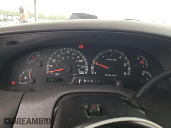 2000 Ford F-150 XL z VIN 1FTRX18LXYNB45648, wystawiony jako Copart lot #60152425 z przebiegiem 92 774 mil mil oraz Szkoda całkowita • Salvage title. Historia ofert i sprzedaży dostępna na DreamBid. Obrazek 9.