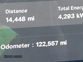 2020 Tesla Model 3 Standard Range Plus z VIN 5YJ3E1EA0LF611657, wystawiony jako IAAI lot #42046234 z przebiegiem 122 557 mil mil oraz . Historia ofert i sprzedaży dostępna na DreamBid. Obrazek 14.