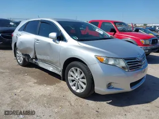 2011 Toyota Venza with VIN 4T3ZA3BB4BU049091, listed as a IAAI auction lot 41974245 with 185,275 mi miles. Bid and sale history available at carsss.com. Image 1.