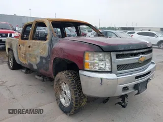 2013 Chevrolet Silverado 1500 LT with VIN 3GCPKSE71DG191455, listed as a IAAI auction lot 41839899 with 1 mi miles. Bid and sale history available at carsss.com. Image 1.