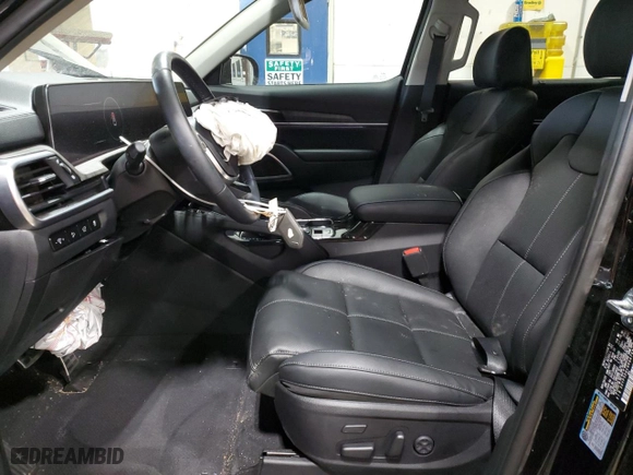 2024 Kia Telluride SX Prestige X-Pro with VIN 5XYP5DGC9RG470896, listed as a Copart auction lot 44985015 with 5,603 mi miles and Salvage Title. Bid and sale history available at carsss.com. Image 7.